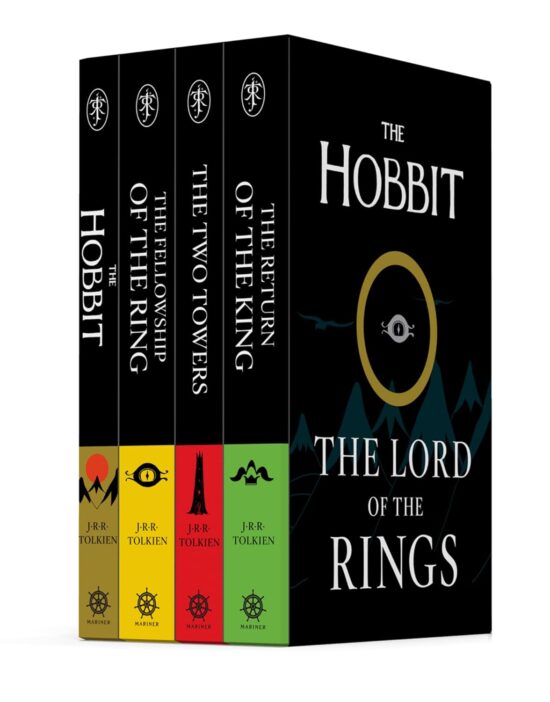 The Hobbit and The Lord of the Rings Boxed Set: The Fellowship / The Two Towers / The Return of the King: 9780547928180: Tolkien, J.R.R.: Books